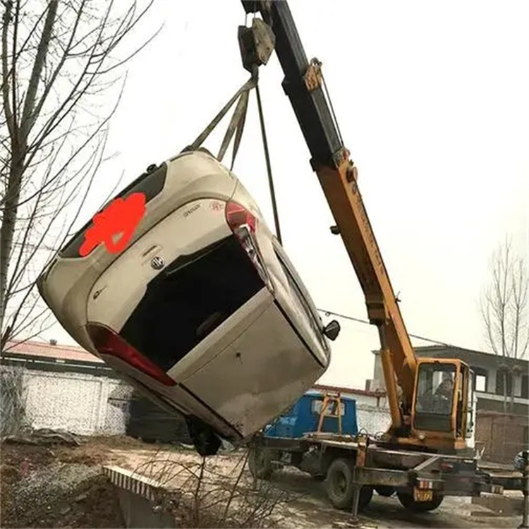 西陵随时待命，吊车24小时道路救援服务全解析