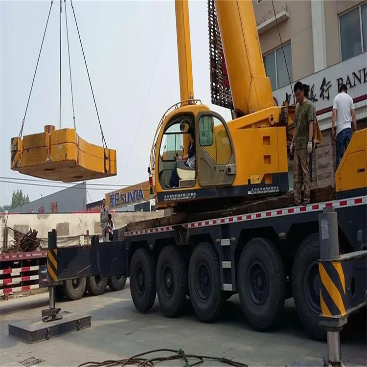 西陵当地吊车出租|机器吊装|75吨|工厂搬迁服务